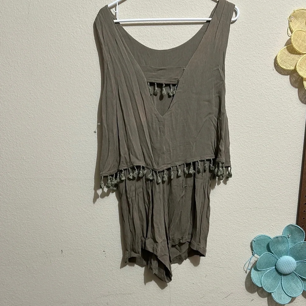 POL Olive Green Sleeveless Romper with‎ Tassels